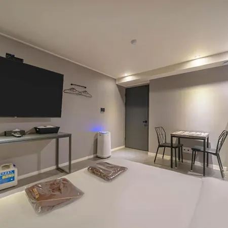 Hotel Hl